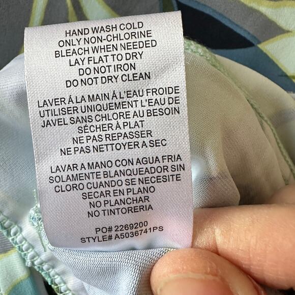 Hang Ten Rash Guard Women’s MEDIUM Pearl Floral Long Sleeve Sun Shirt Summer - Picture 10 of 10